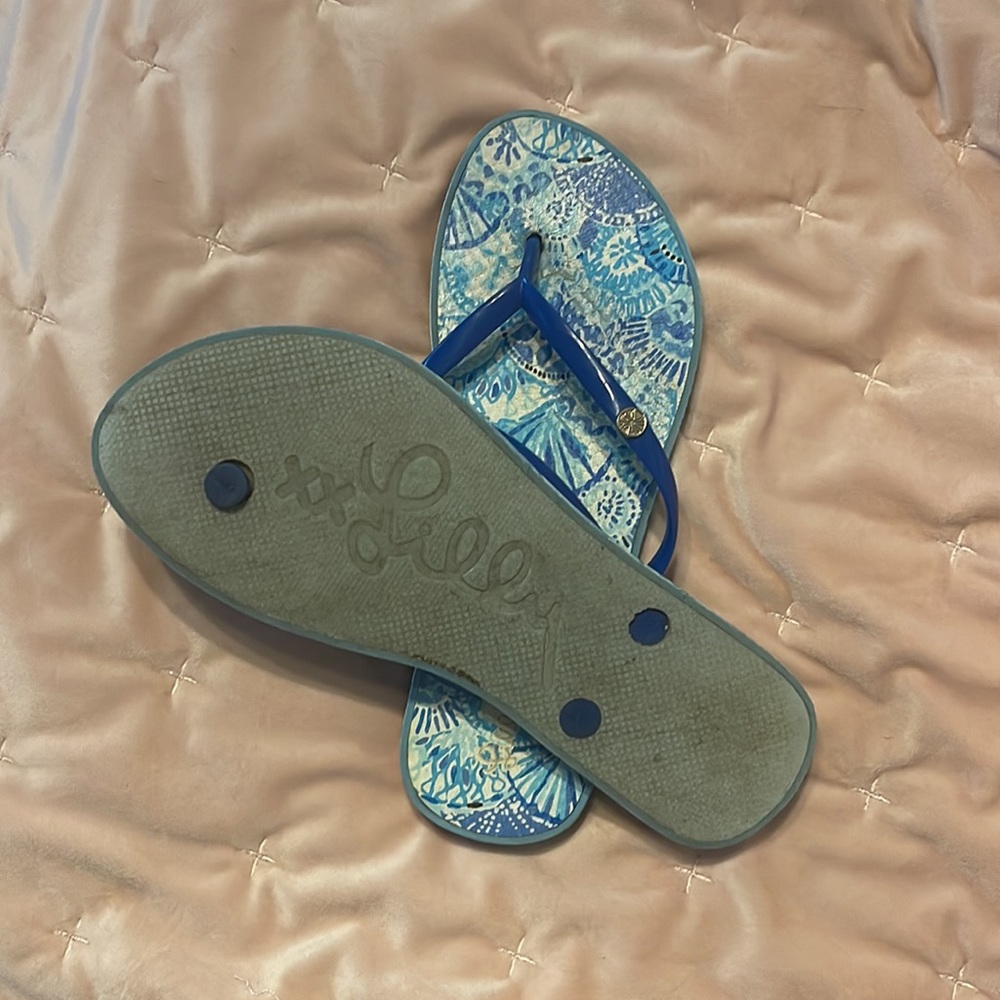 Lilly Pulitzer Flip Flop - Picture 2 of 3
